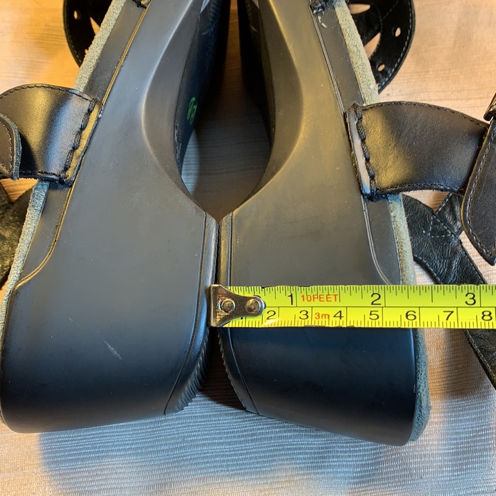 NWOT Leather sandals, adjustable never worn, comfy 3 - Picture 8 of 16